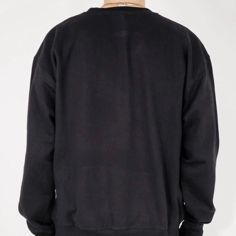 BLACK SWEATSHIRT